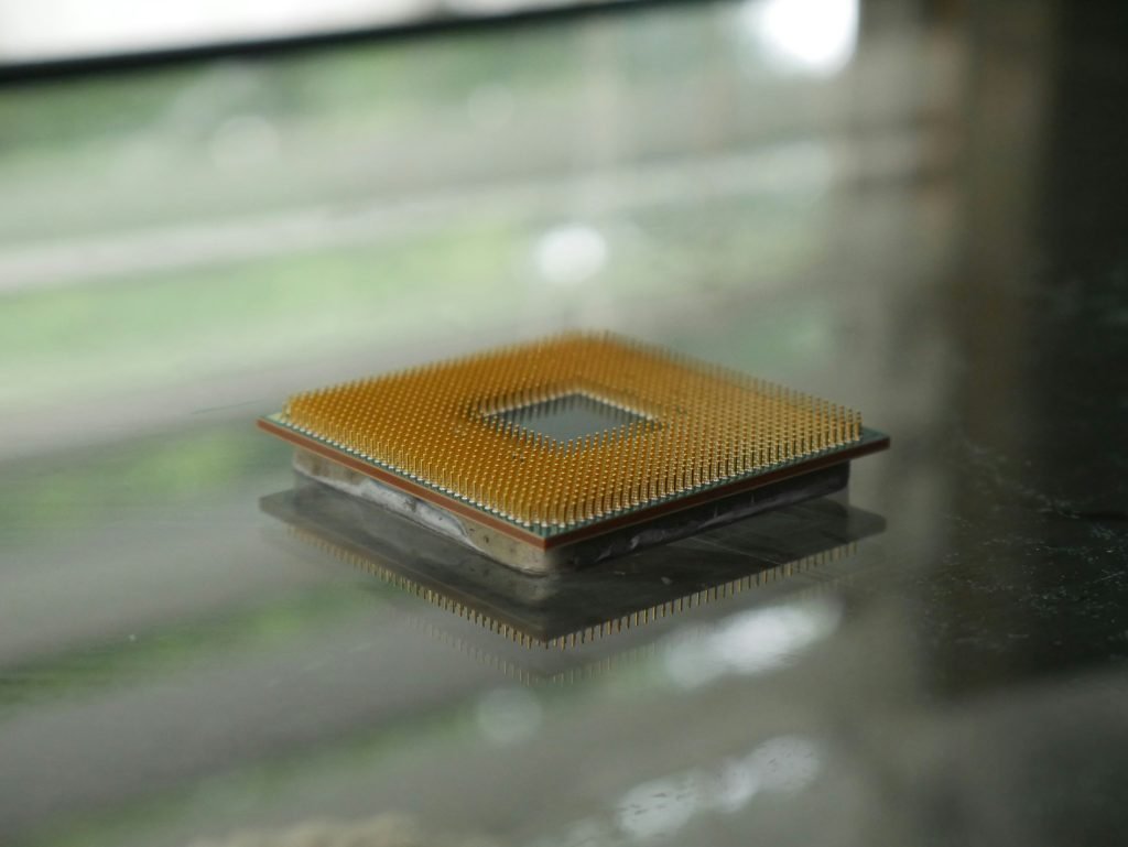 Qualcomm touts world-first enterprise processor with RFID